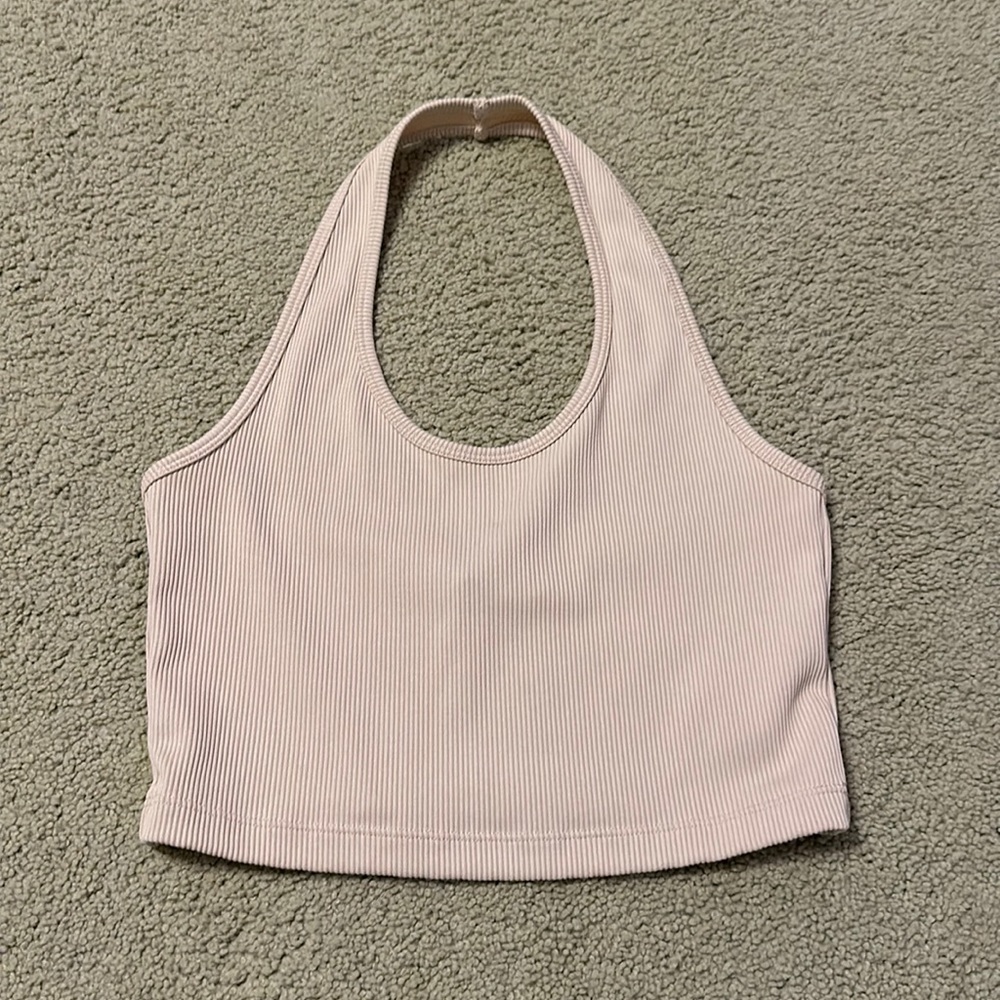 M Womens beige crop top
